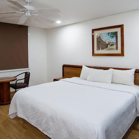 Hotel San Lucas Mexico-stad Buitenkant foto