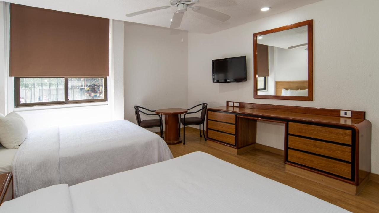 Hotel San Lucas Mexico-stad Buitenkant foto