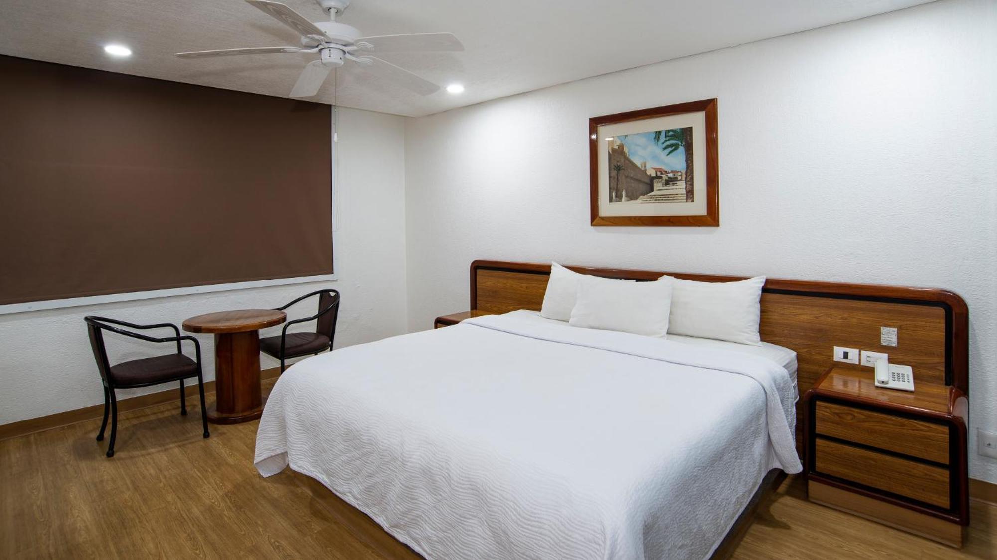 Hotel San Lucas Mexico-stad Buitenkant foto